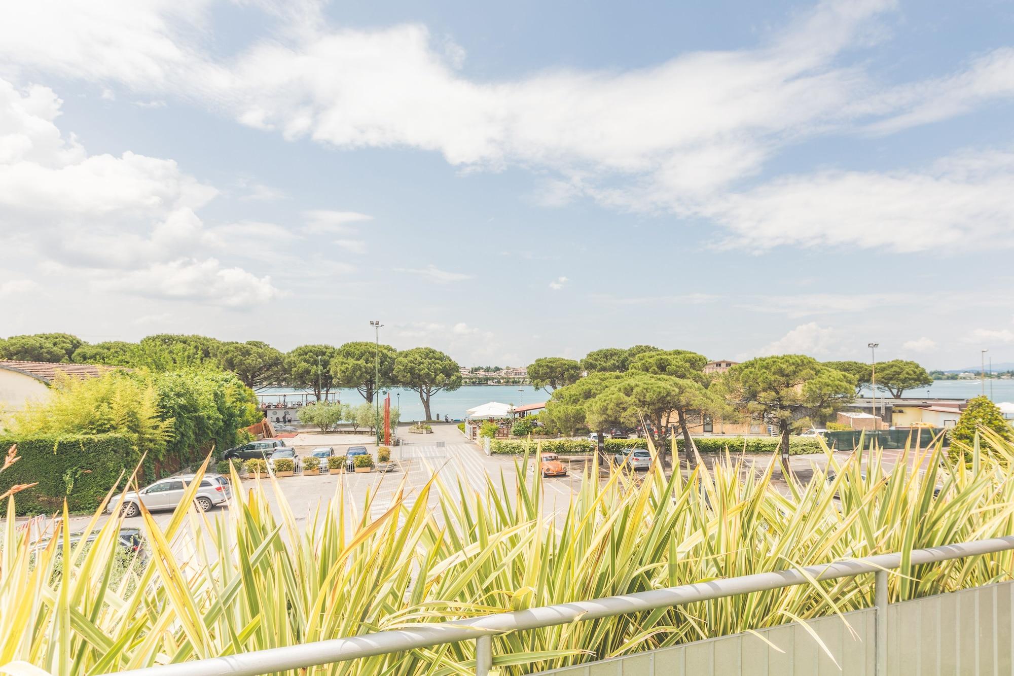 Hotel Ristorante Al Fiore Peschiera del Garda Kültér fotó